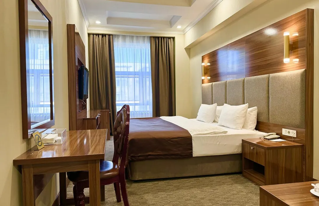 Grand Hotel Eurasia-1