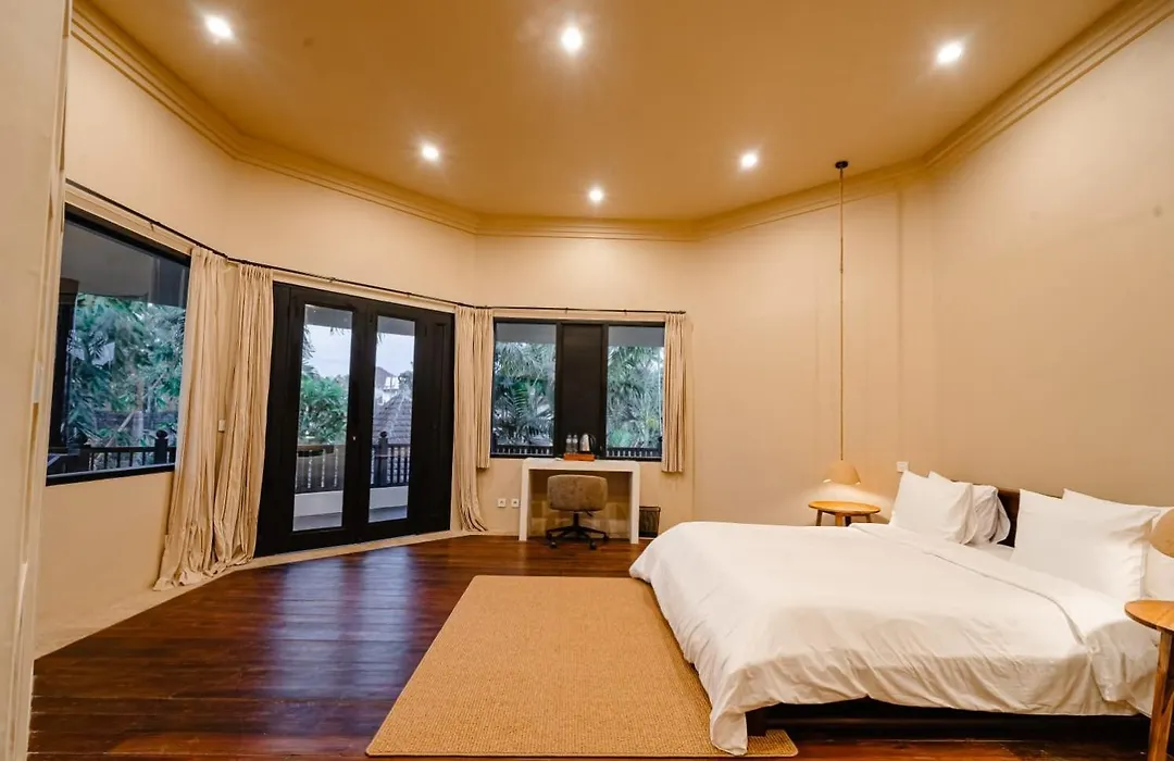 Gajah Biru Bungalows-1