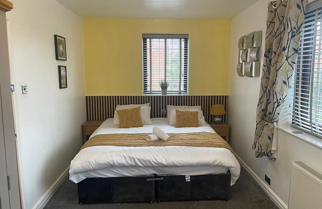 Camaraderie Guest House-1