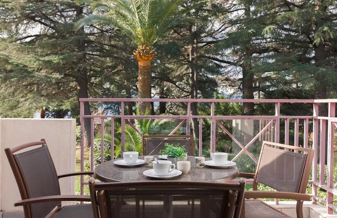 Cosy Francia - Terrasse, Piscine, Parking, Clim-1