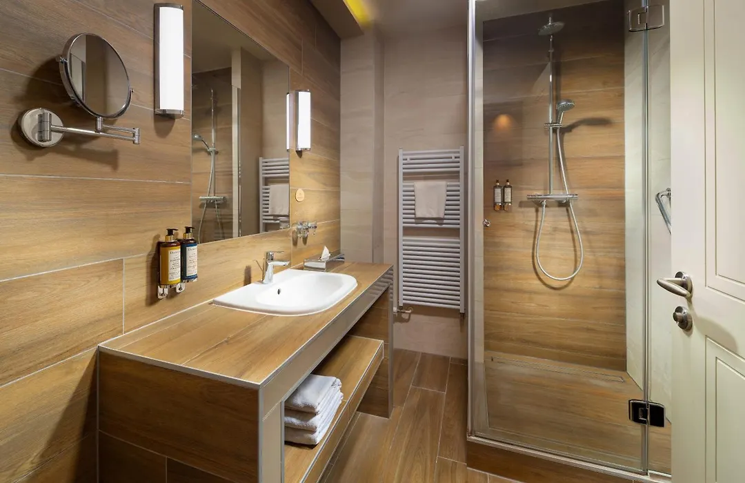 Mamaison Hotel Andrassy Budapest-1