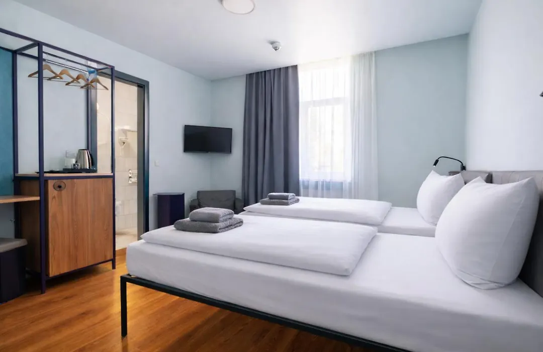 Das Schreder Hotel - Munich Free Parking-1