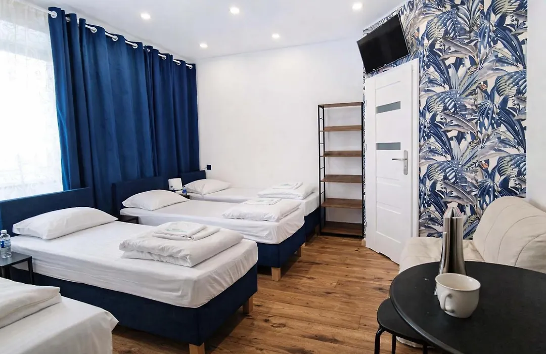 Hostel Helvetia - Private Rooms In City Center-1