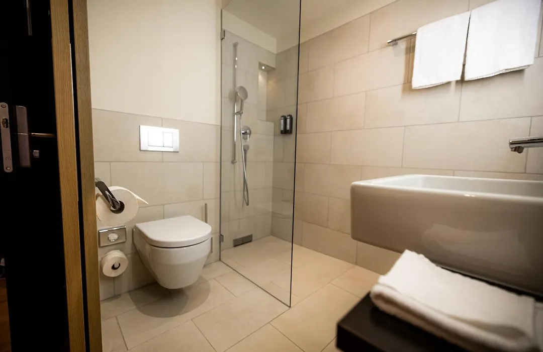 Hotel Seepark Thun-1