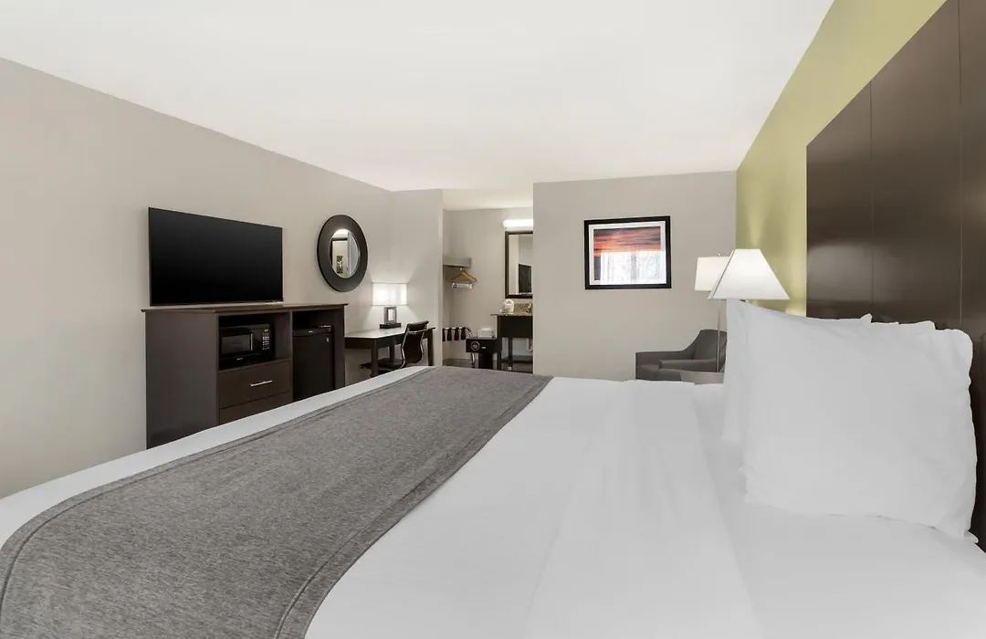 Best Western Asheville-Blue Ridge Parkway-1