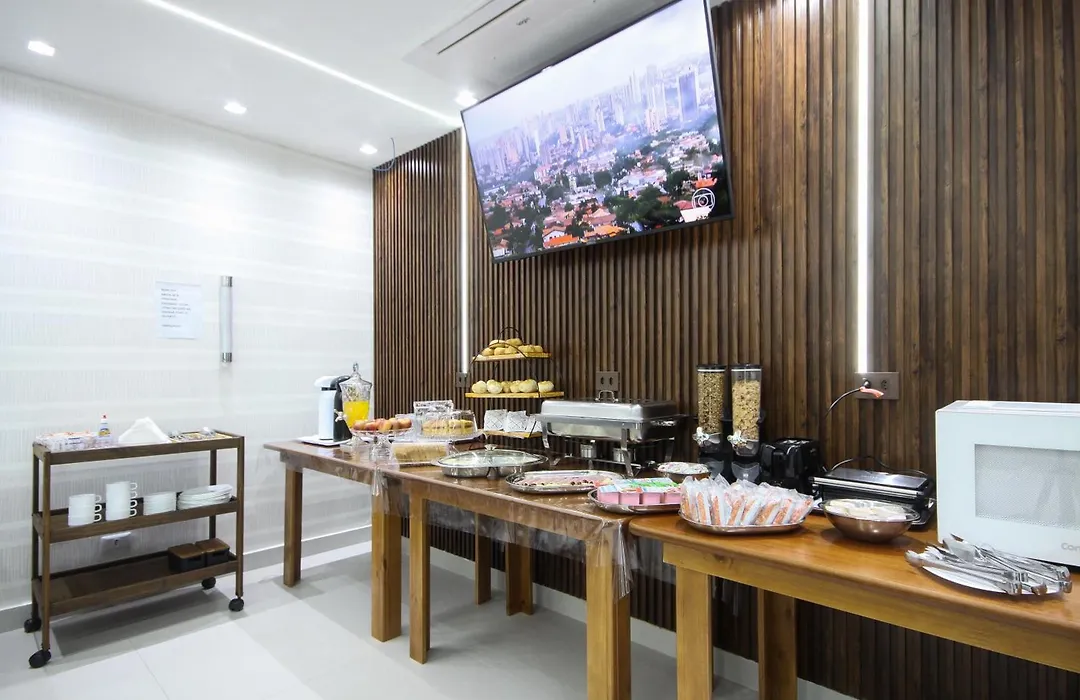 Hotel Biz Urban- Expo Center Norte-1