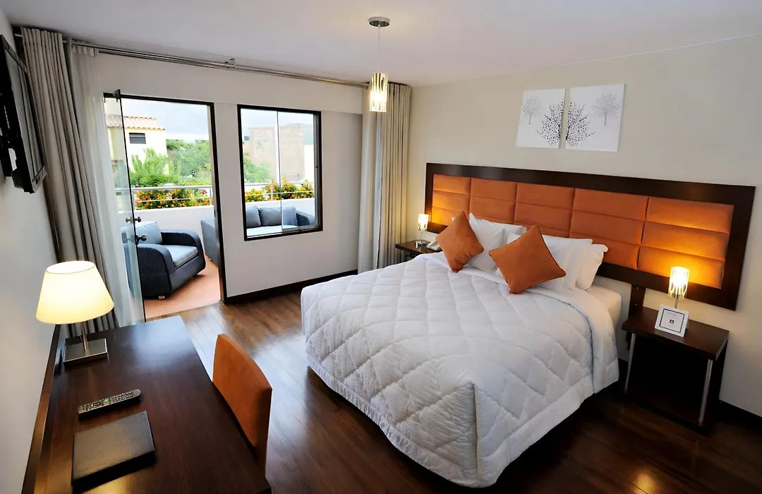 Mint Hotel-1