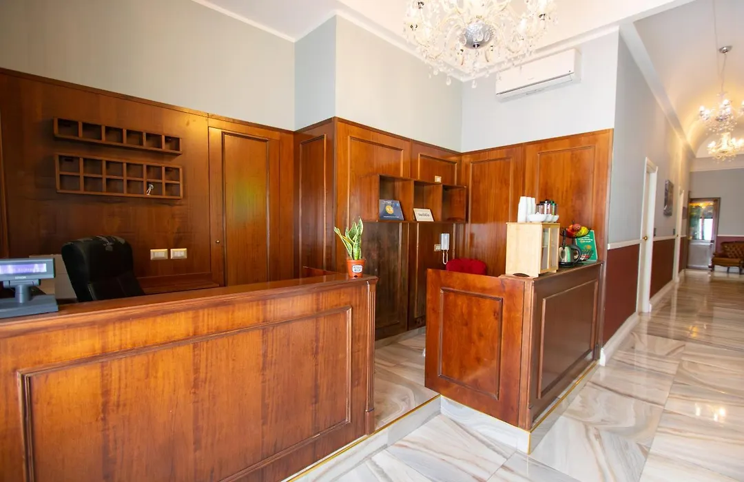 Neapolitantrips Hotel-1