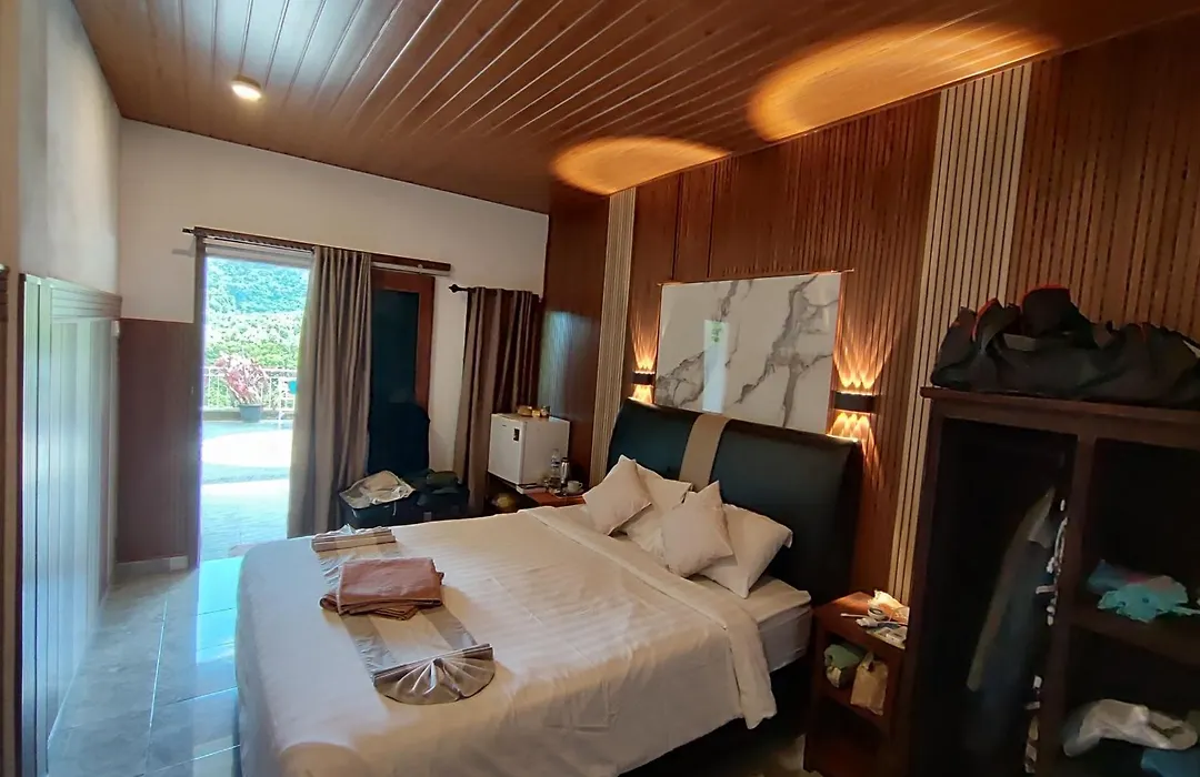 Adila Warung And Homestay-1