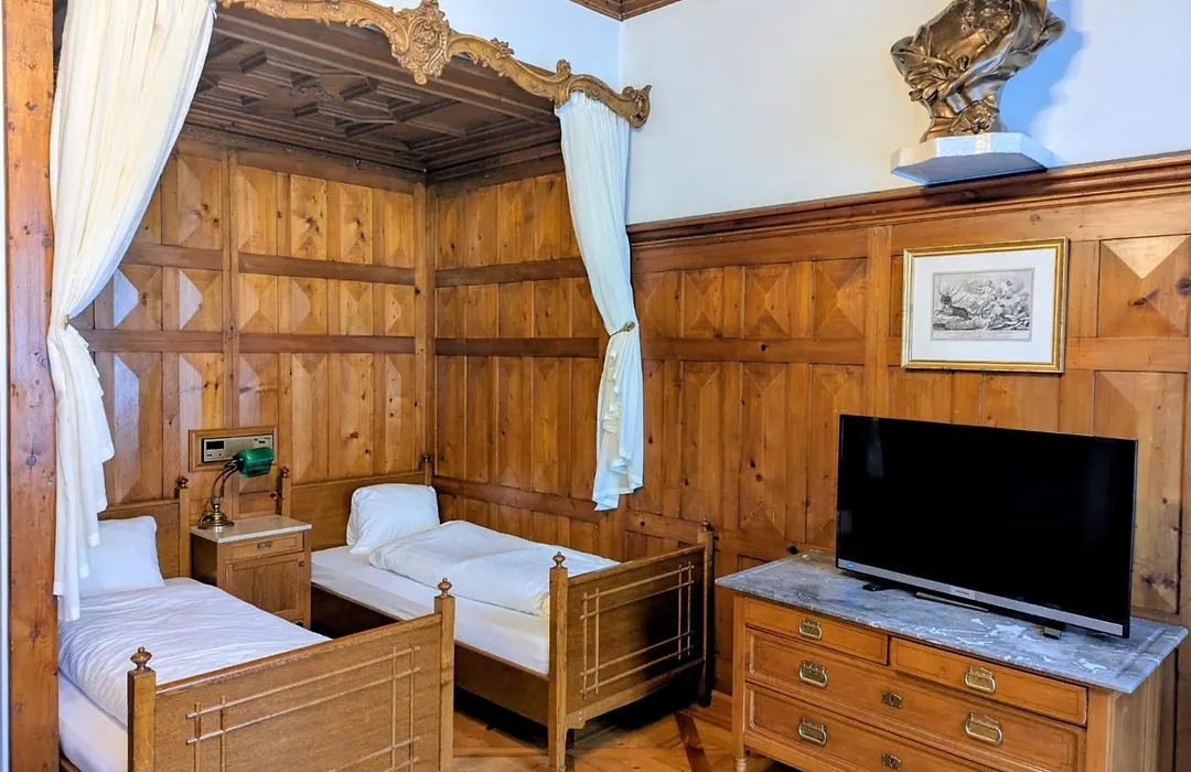 Villa Solitude-1