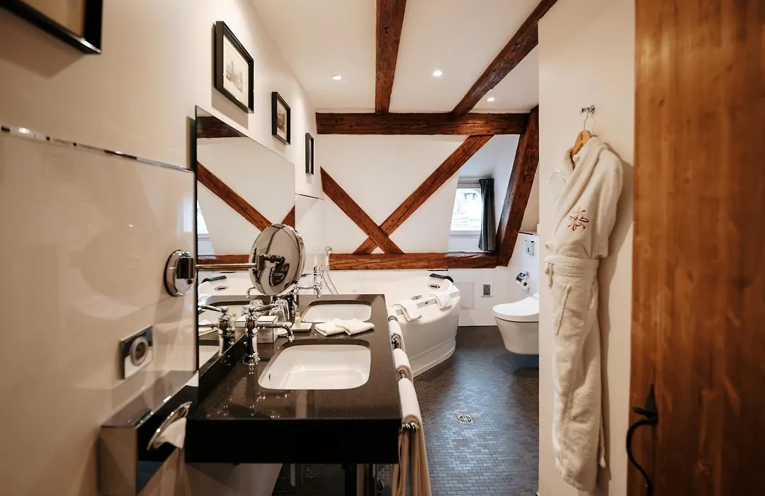 Hotel & Spa Le Bouclier D'Or-1