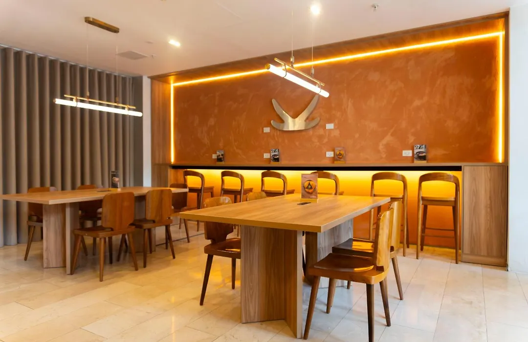 Dazzler By Wyndham Lima Miraflores-1