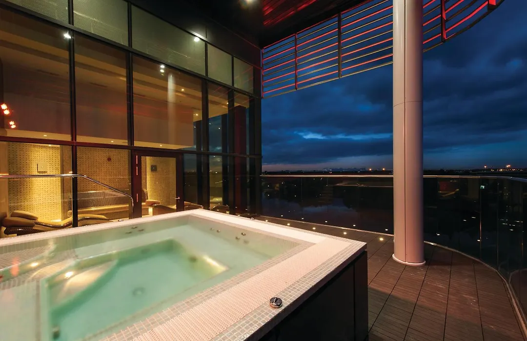 Genting Hotel & Spa At Resorts World Birmingham-1