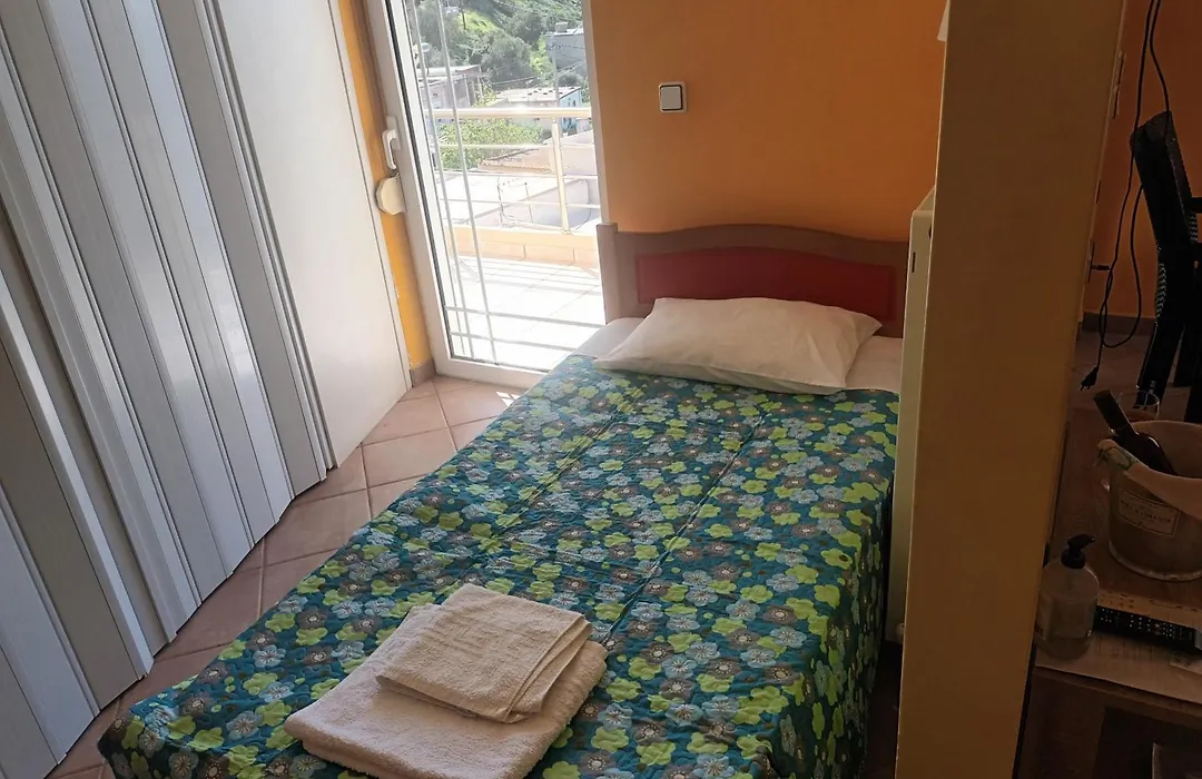 Olympic View Guesthouse-1