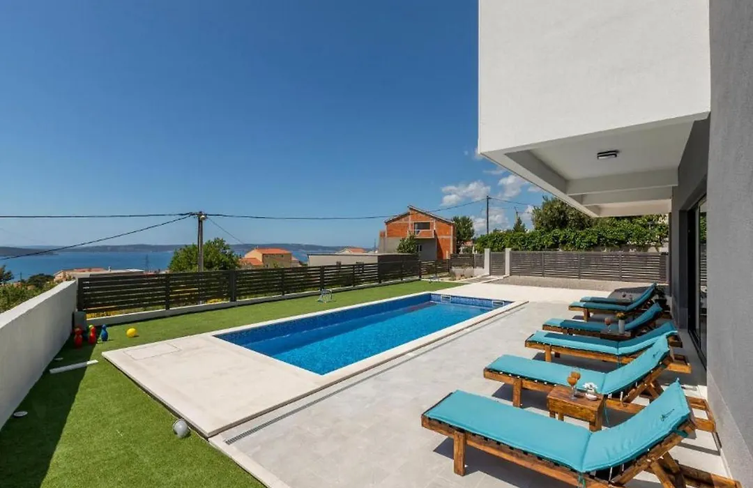 Luxury Villa La Nonna Ana - Heated Pool, Sea View, Near Split-1