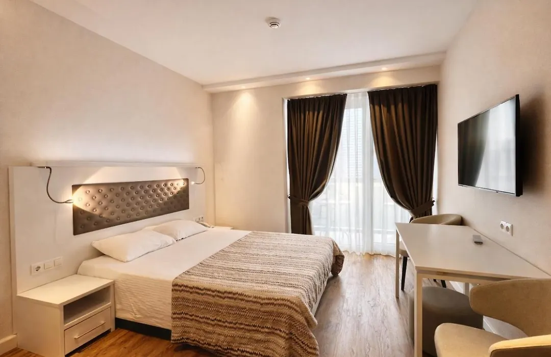 Sunshine Apartments In Alliance Palace Batumi-1