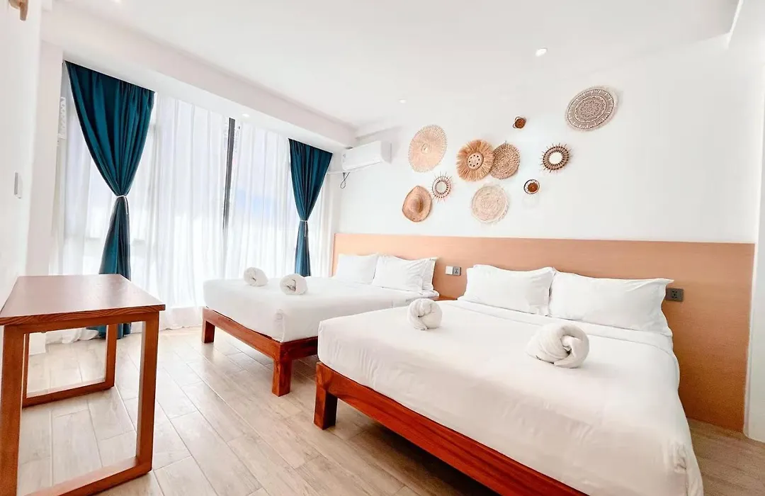 Fun Hotel-1