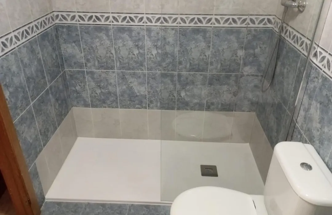 Larimar, Piscina Y Deportes En Salou-1