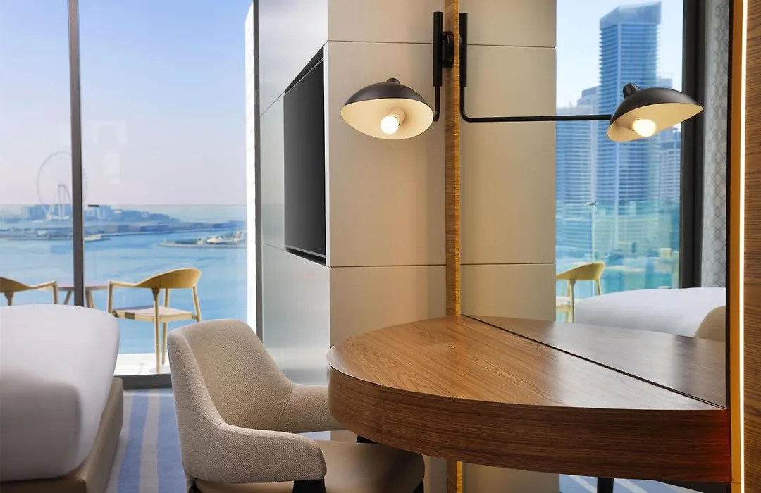 Tumbi Hotel Dubai The Palm,Tapestry Collection Hilton-1