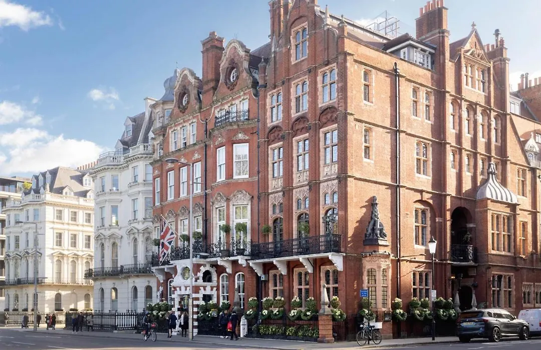 Cosy & Spacious 2Br Apartment In The Heart Of Central London - Recently Refurbished-1