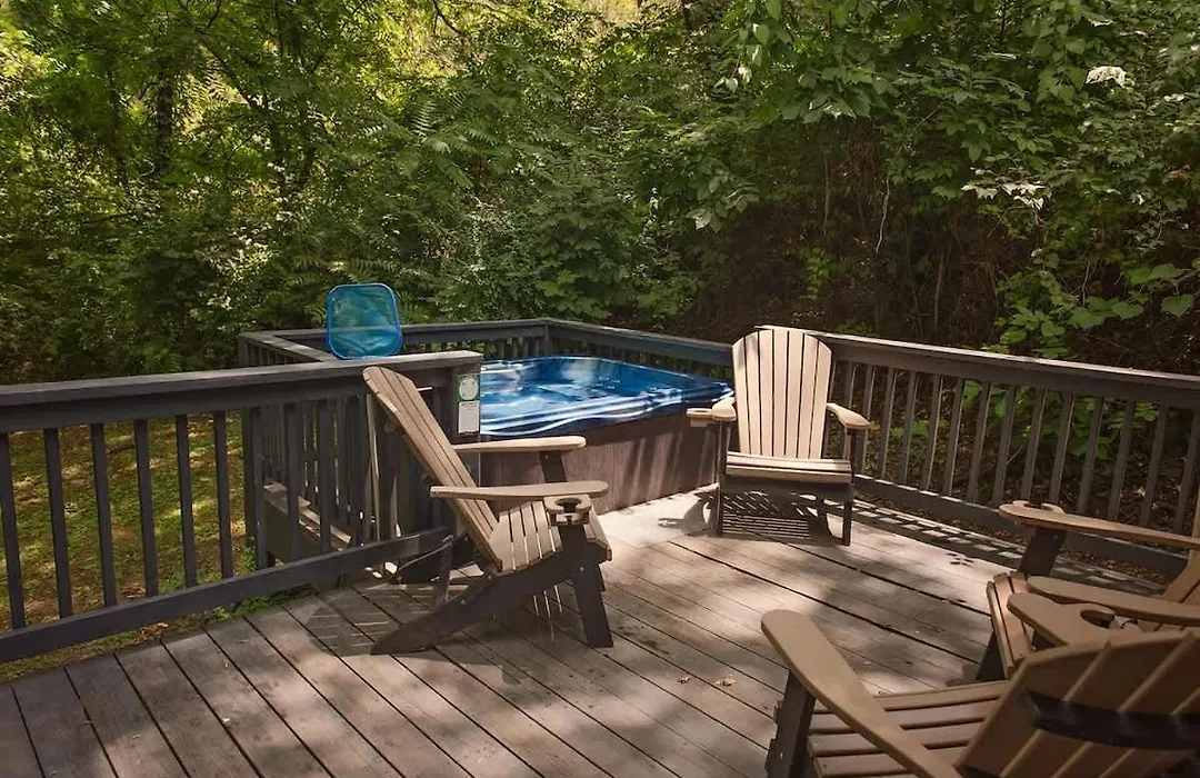 Elise Cabin Forest Retreat 5 Mins To Downtown-1