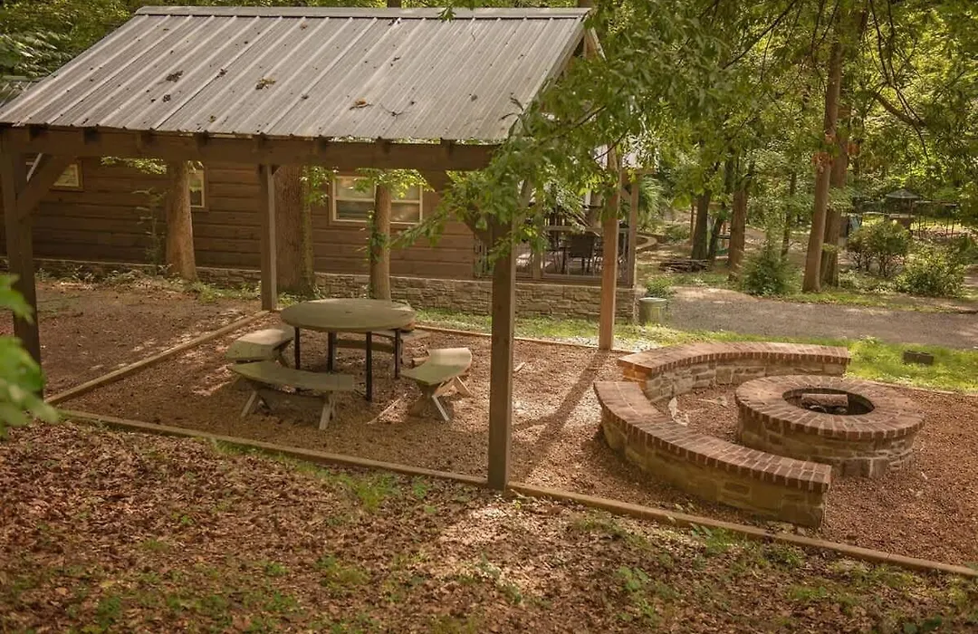 Lookout Tiny Cabin 5 Min To Downtown Chattanooga-1