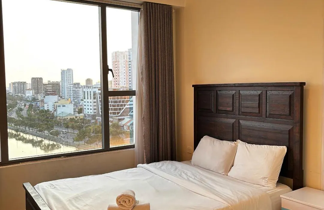 Rivergate Apartment Central-1