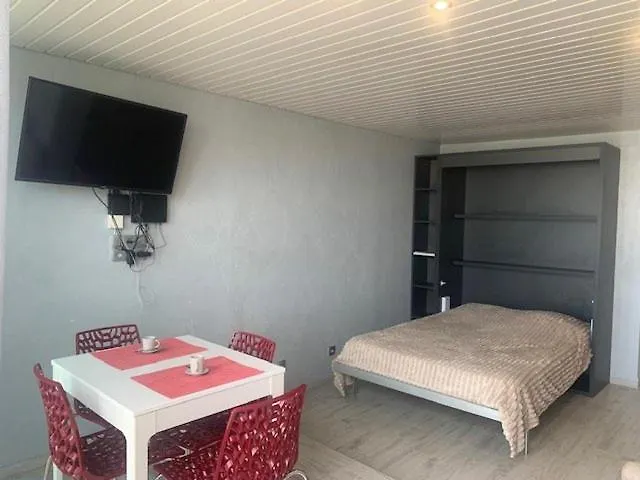 622 Studio 4 Pers Heliopolis D Vue Mer-1