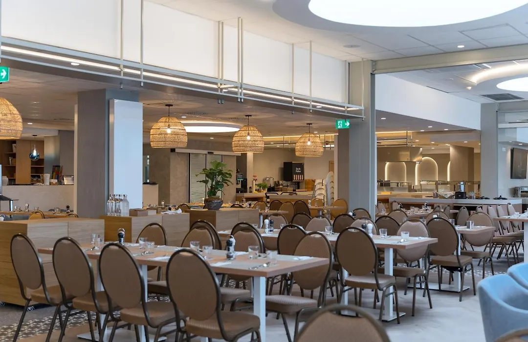 Hotel Senec Aqua Resort - Family Friendly-1