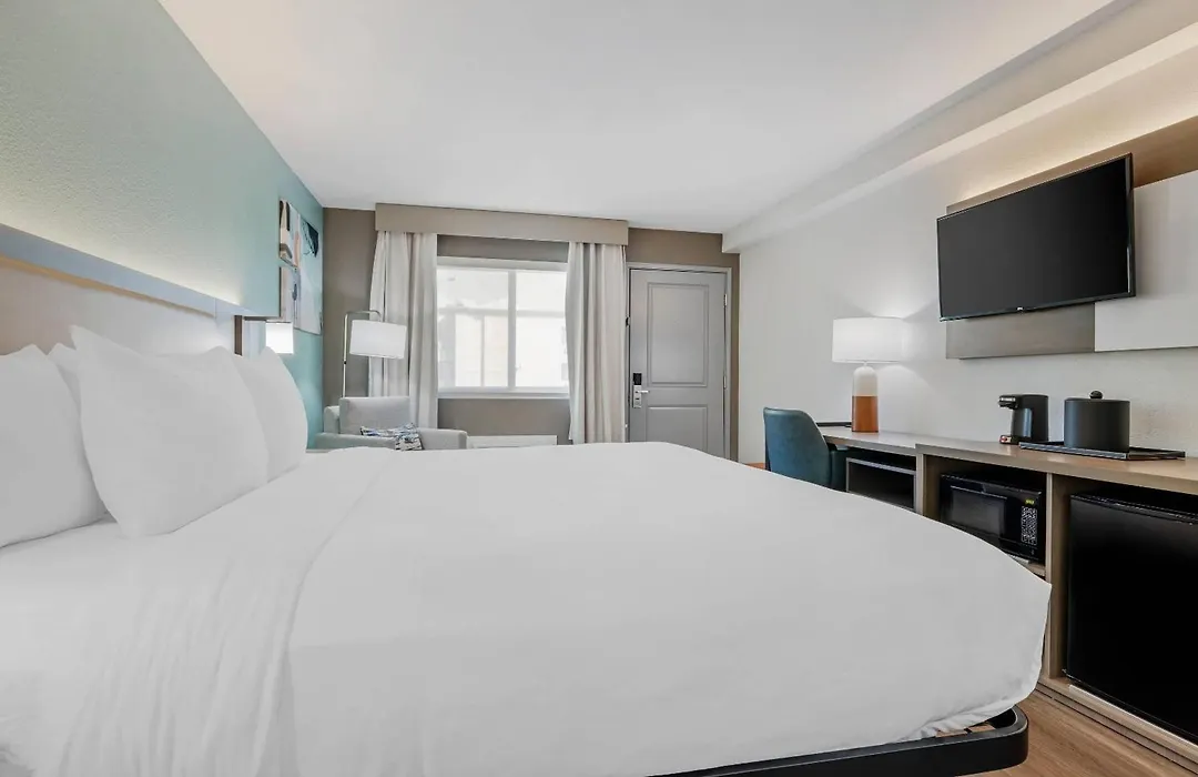 Comfort Inn Sea World Area-1