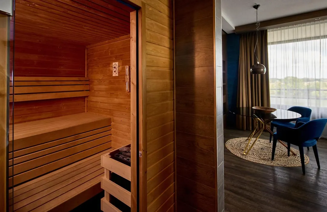 Van Der Valk Hotel Sneek-1