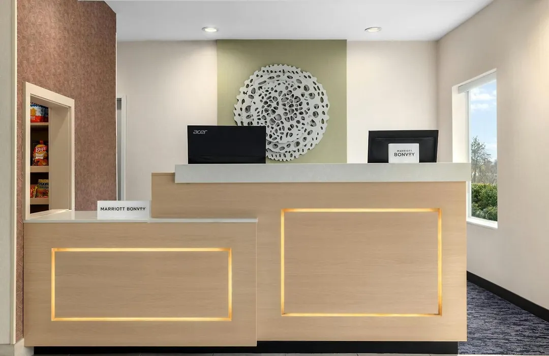 Fairfield Inn & Suites Indianapolis Airport-1