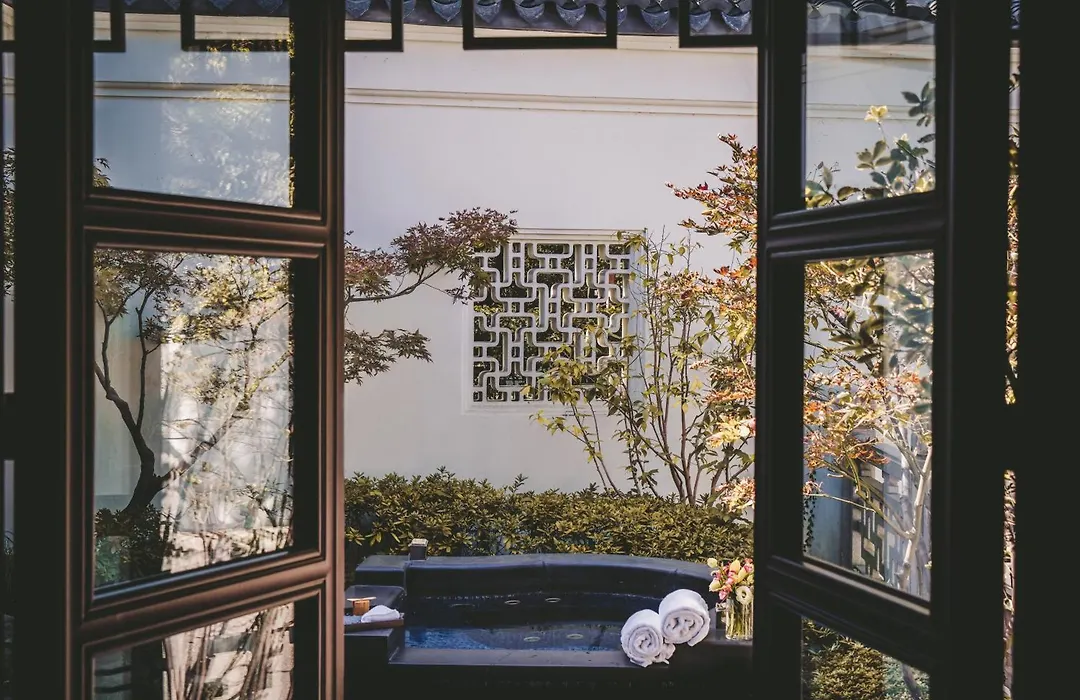 Four Seasons Hotel Hangzhou At West Lake-1