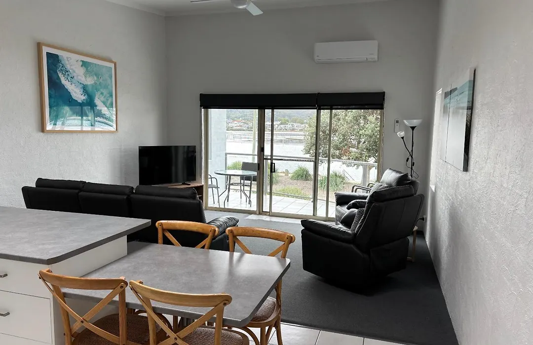 Merimbula Lake Apartments-1