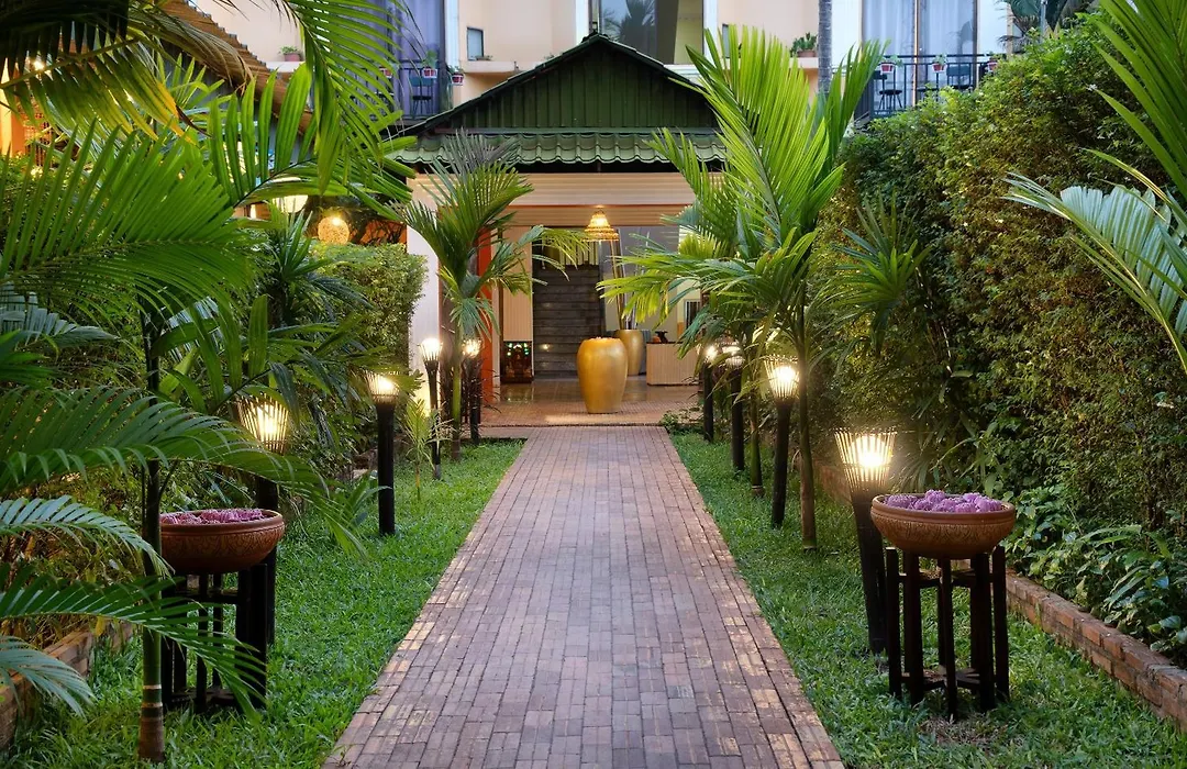 Central Privilege Hotel-1