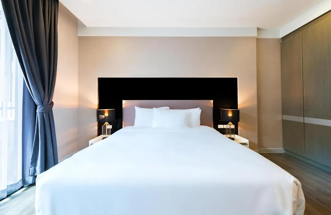 Metropolis Suites Bangkok, Tapestry Collection By Hilton-1