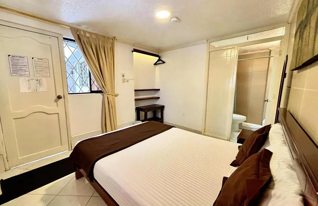 El Patio Hostel Quito-1