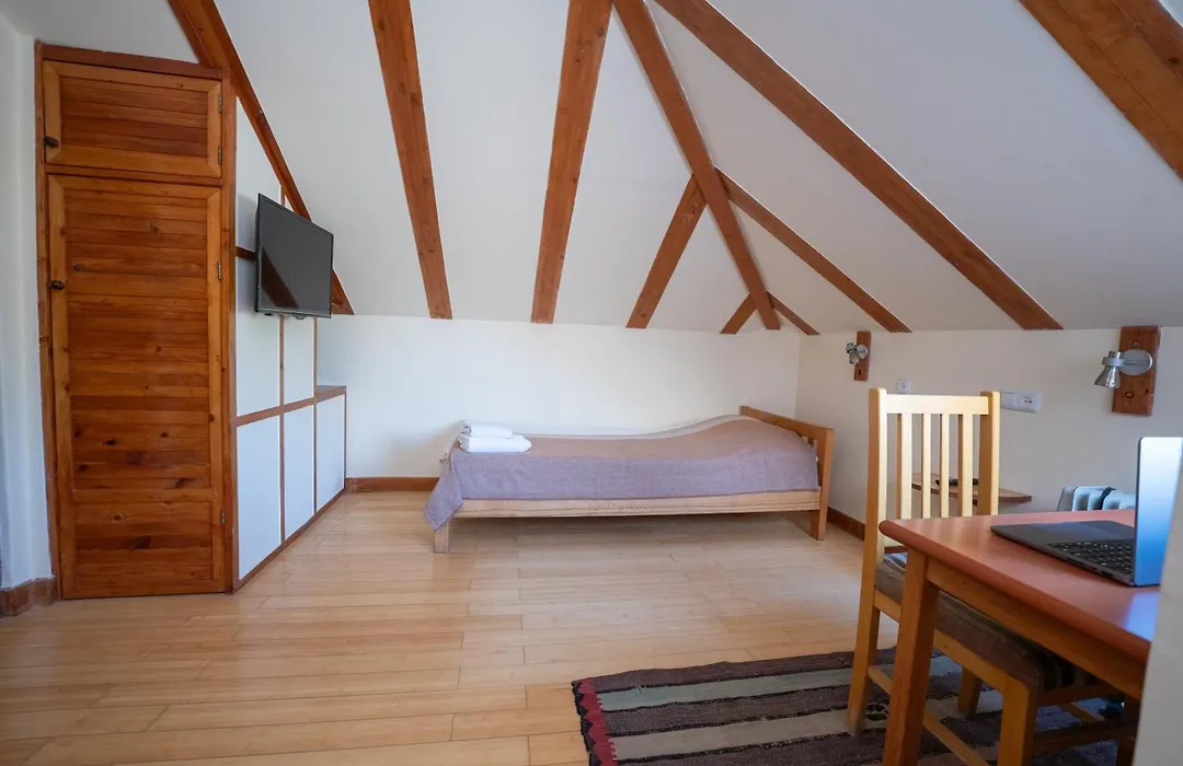 Hotel Mirhav-1
