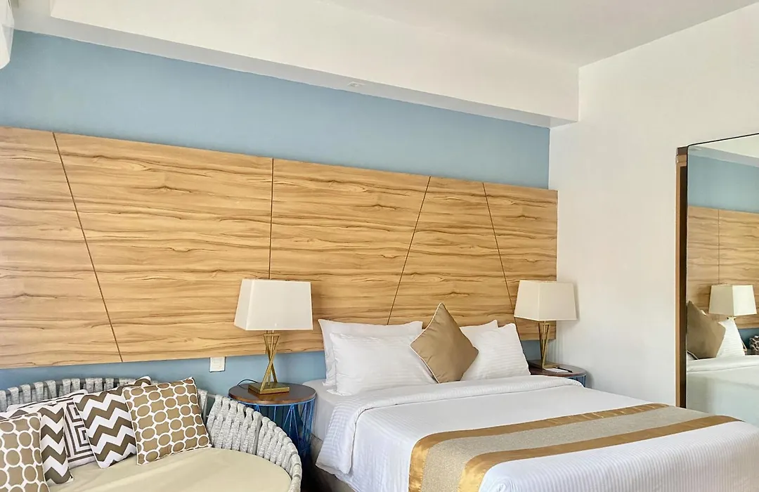 Ferra Hotel And Garden Suites-1