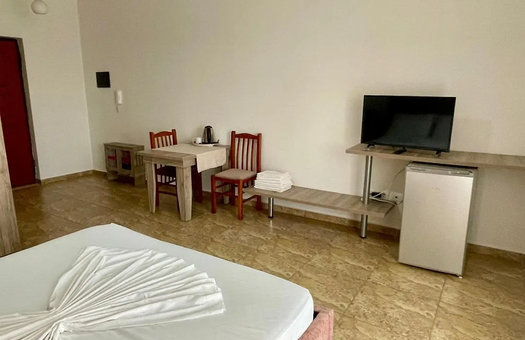 Camere Vista Mare-1