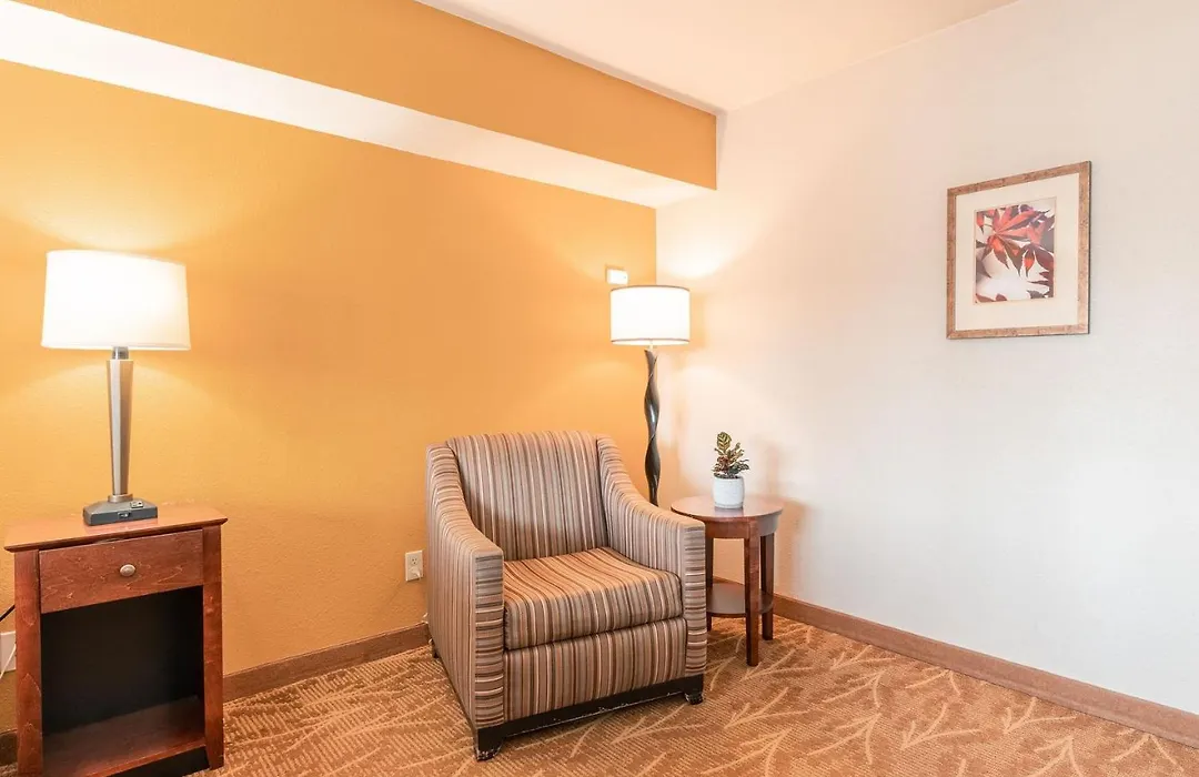 Governors Inn Hotel-1