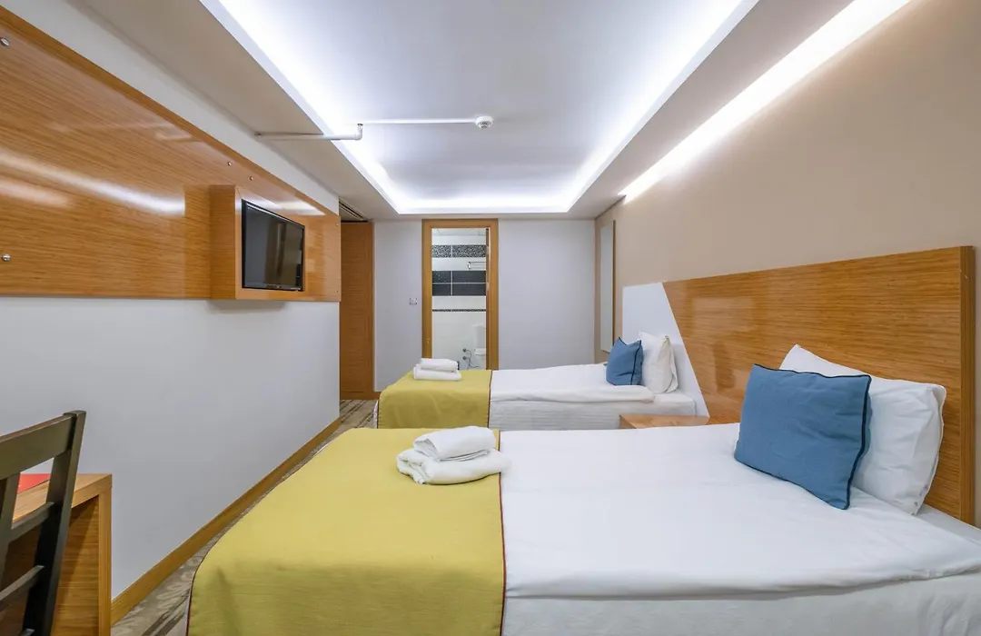 Bulvar Hotel-1