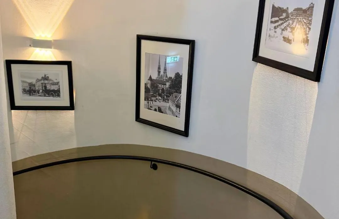 Art Hotel Like-1
