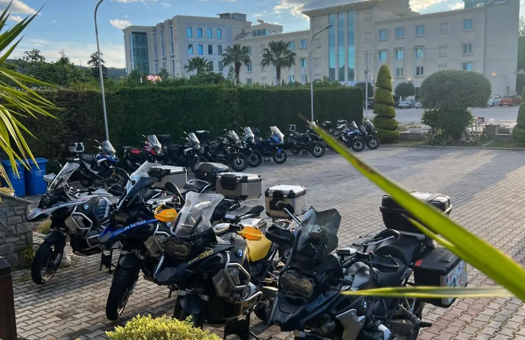 Hotel Kaceli-1
