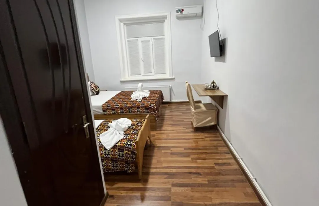 Khivarayhonhotel-1