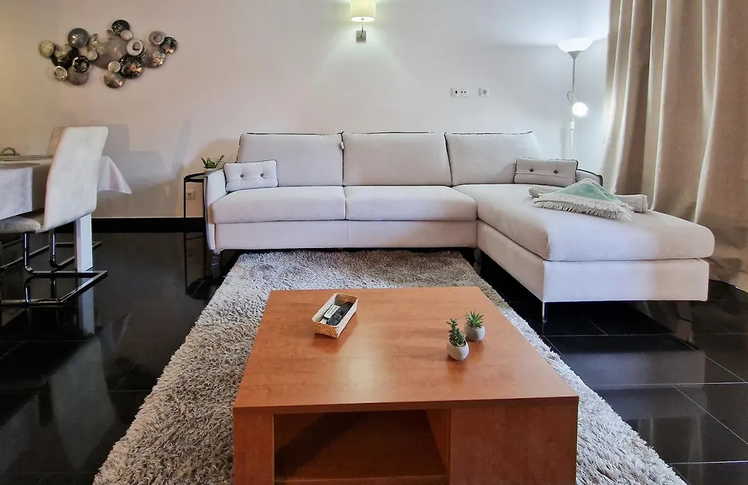 Apartment Rocha Tower Lovely-1