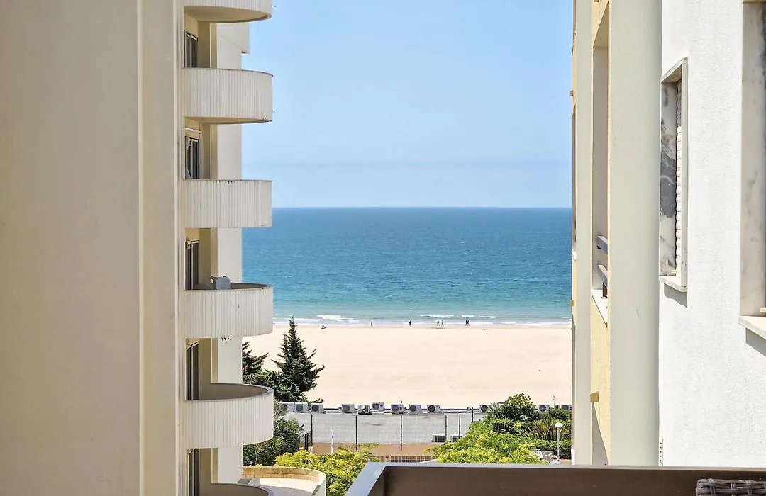 Apartment Praia Rocha River-Sea-1