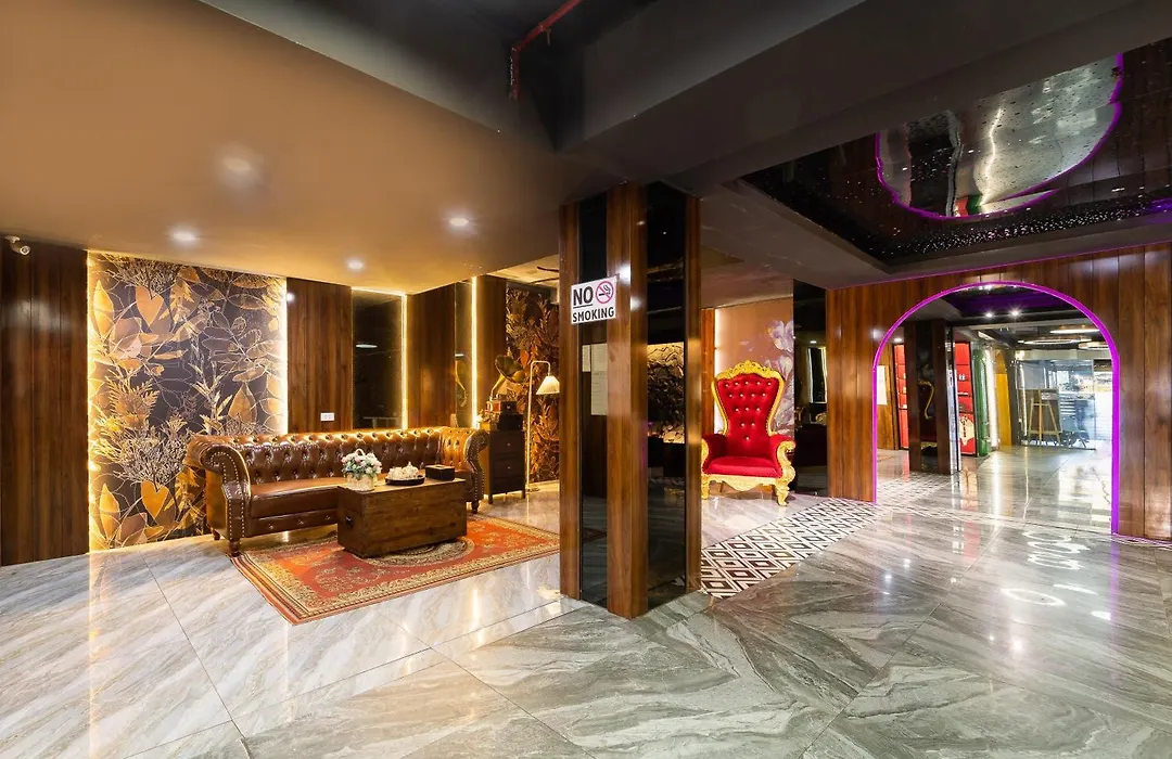 Tan Binh Romantic Hotel - San Bay Tsn Nha Ga T3-1