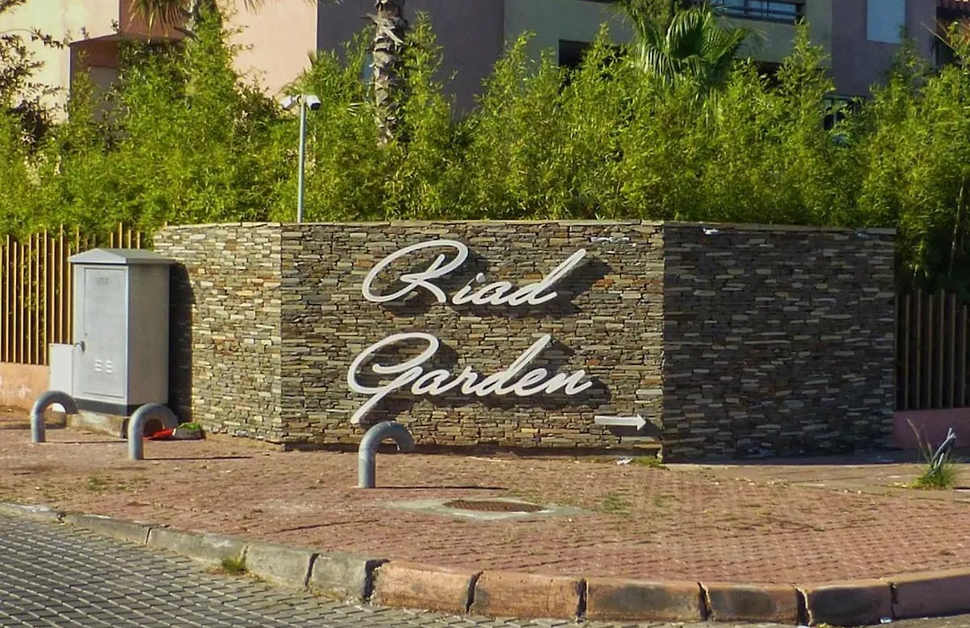 Residence Garden-1