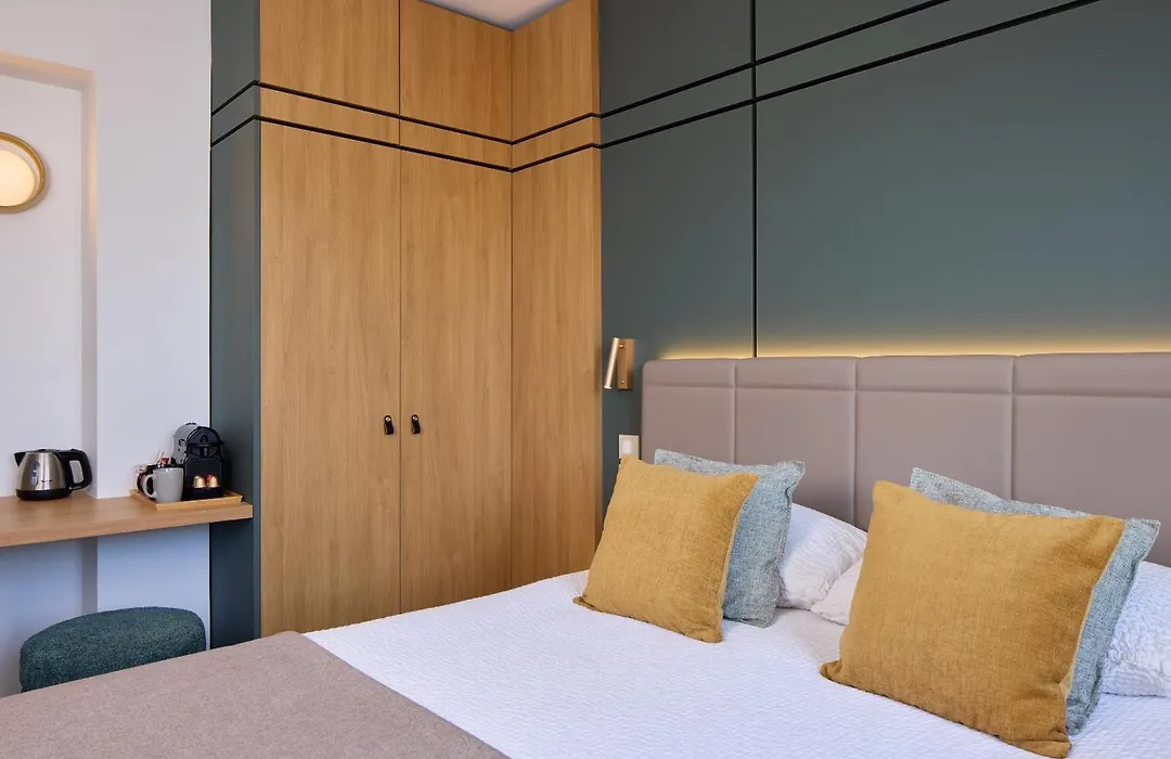Hotel Roissy-1